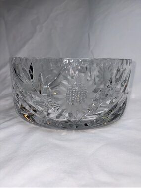 Vintage Bohemian Lead Crystal Sunflower Serving Bowl - Heavy 8" Centerpiece